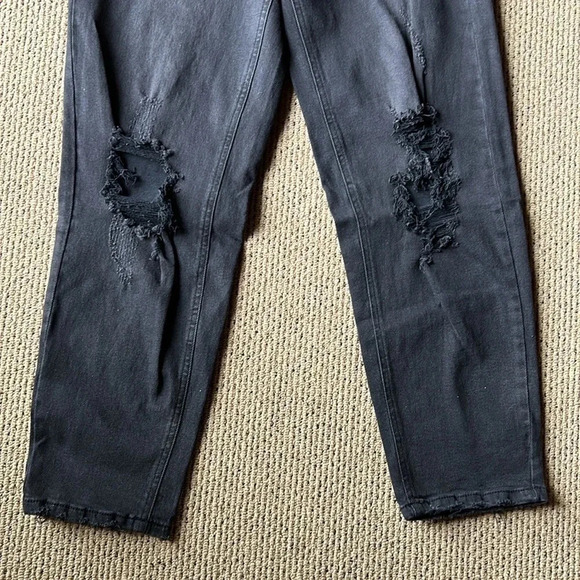 NEW Wild Fable Super High Rise Tapered Jean Black | Wild Fable Tapered Jean - Picture 9 of 13